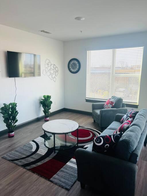 Downtown Augusta Beauty 2 Bed Apt Esterno foto